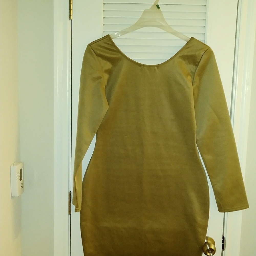 🎈 Dress - Picture 2 of 2